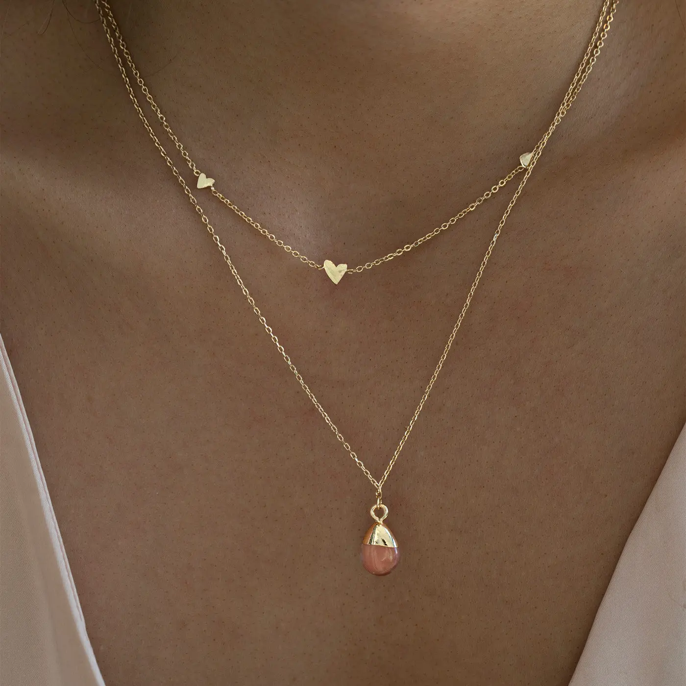 Tre smÄ hjÀrtan halsband - Image 2
