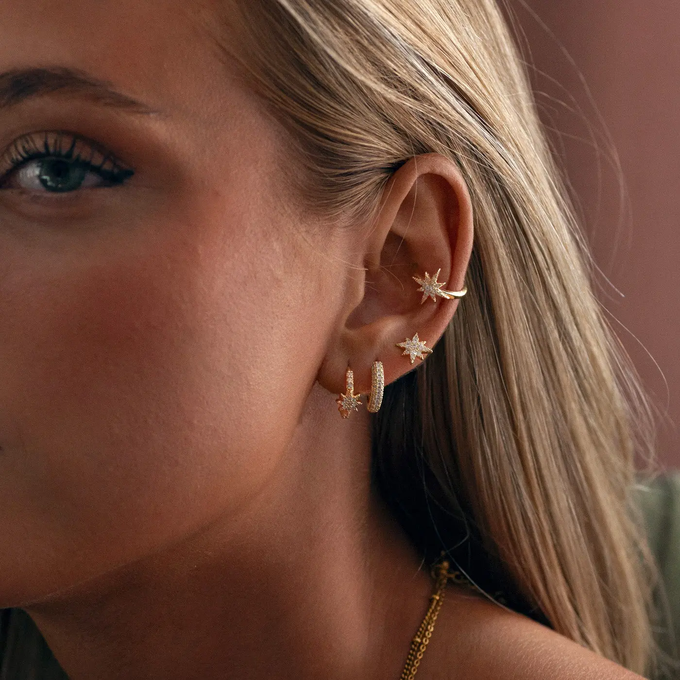 Aurora - Ear cuff med kristallstjärna - Image 2