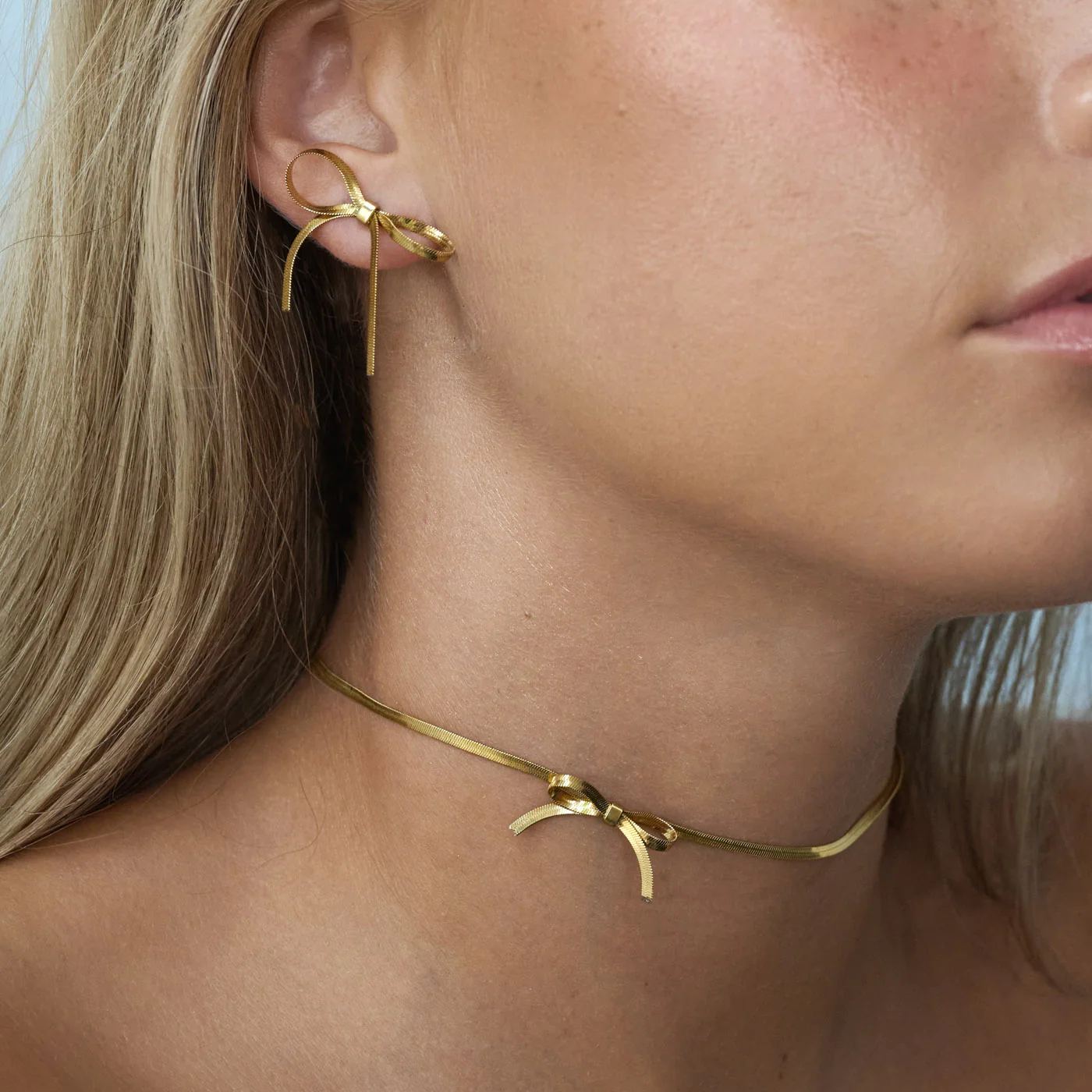 Bow Snake Chain Halsband & ĂrhĂ€ngen GĂ„voset Rostfritt StĂ„l Guld - Image 7