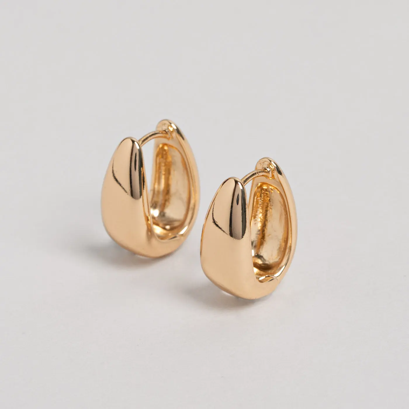 Classic Wide Hoop ĂrhĂ€nge - Guld - Image 5