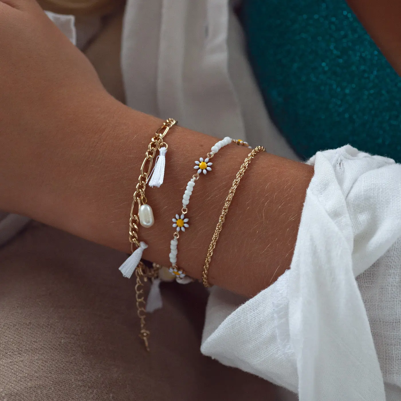 Daisy Set med Stift ĂrhĂ€nge och Armband - Image 3