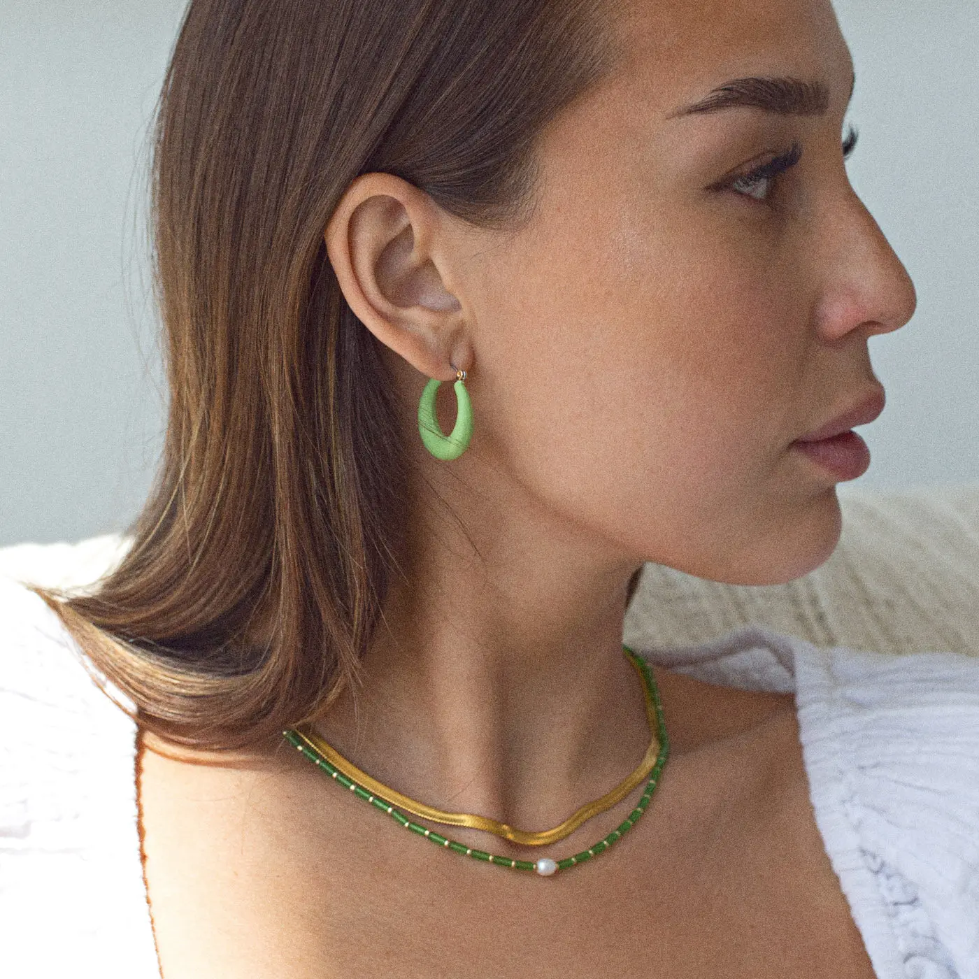 Donna - Plast Örhängen - Image 6