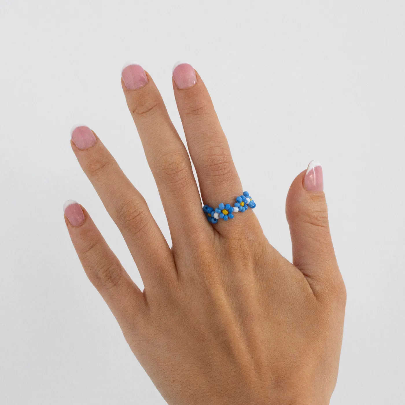 Elsa - Ring med Blå Pärlor och Blommor - Image 12