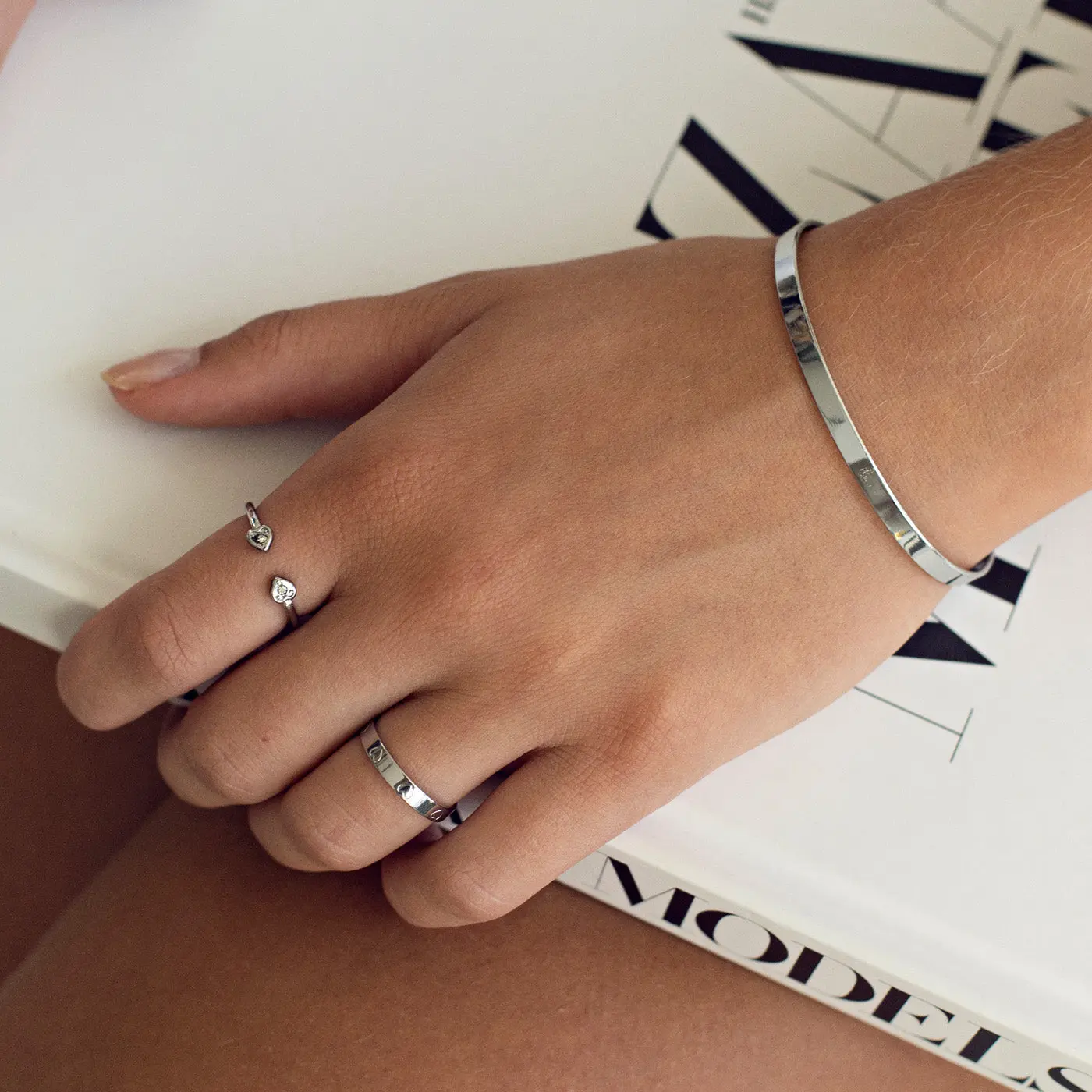 Sofistikerat Bangle Armband - Image 12