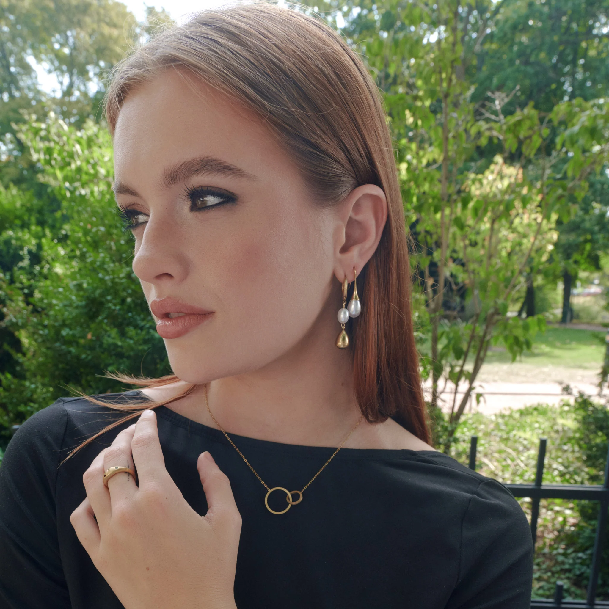 Laura - Hoops ĂrhĂ€ngen PĂ€rlor Rostfritt stĂ„l - Image 6