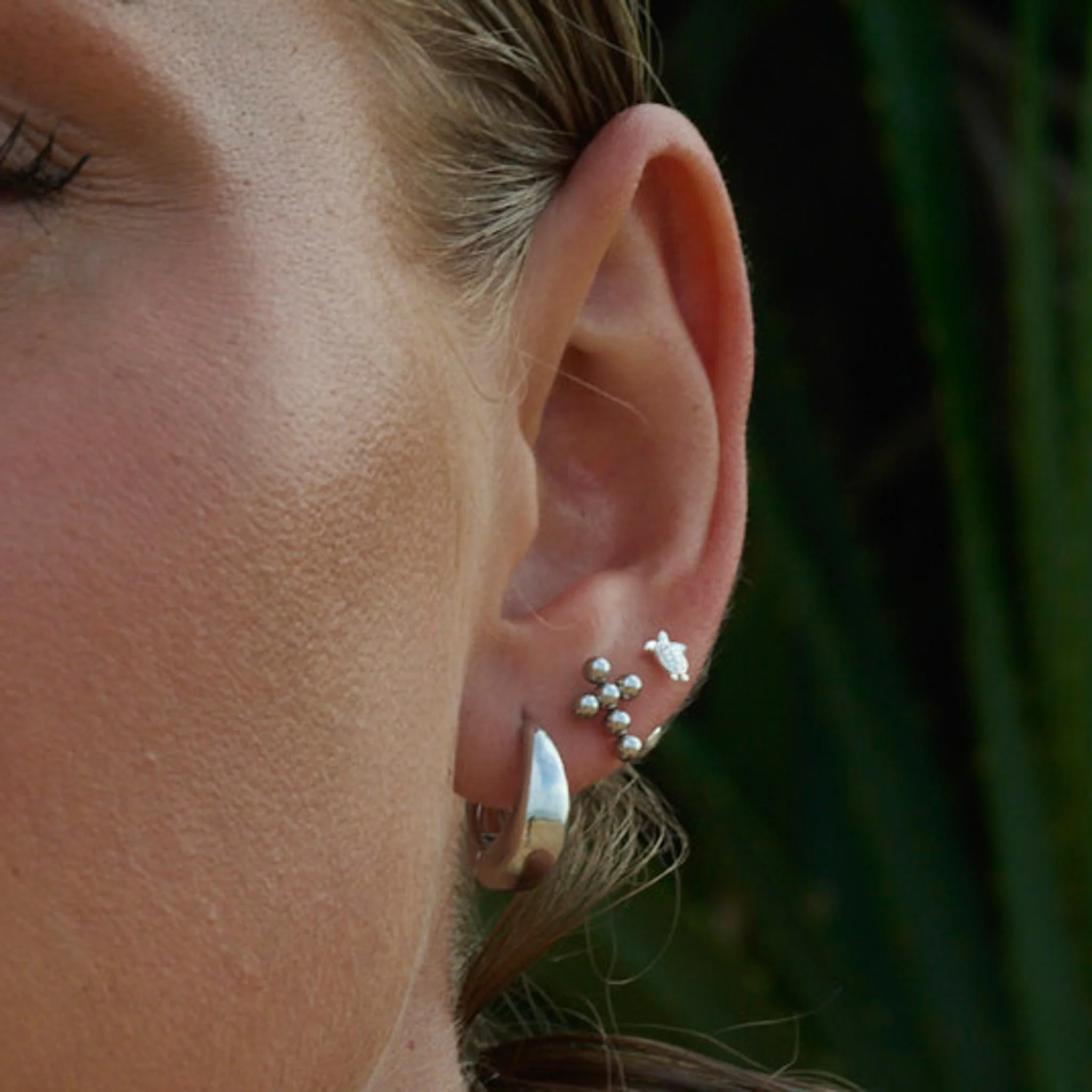 Lori - Mini Studs Örhängen Sköldpadda - Image 11