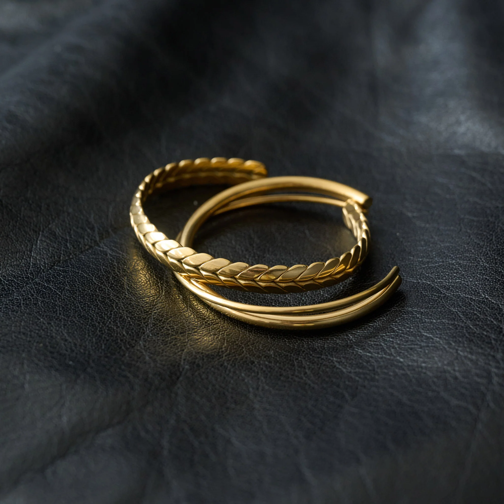 Silje - Flätat Bangle Armband Rostfritt Stål - Image 8